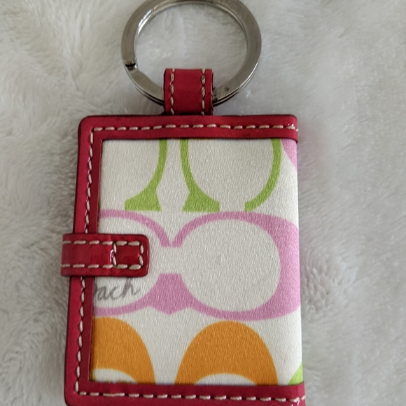 NWOT COACH Photo Keyring - Picture 3 of 7
